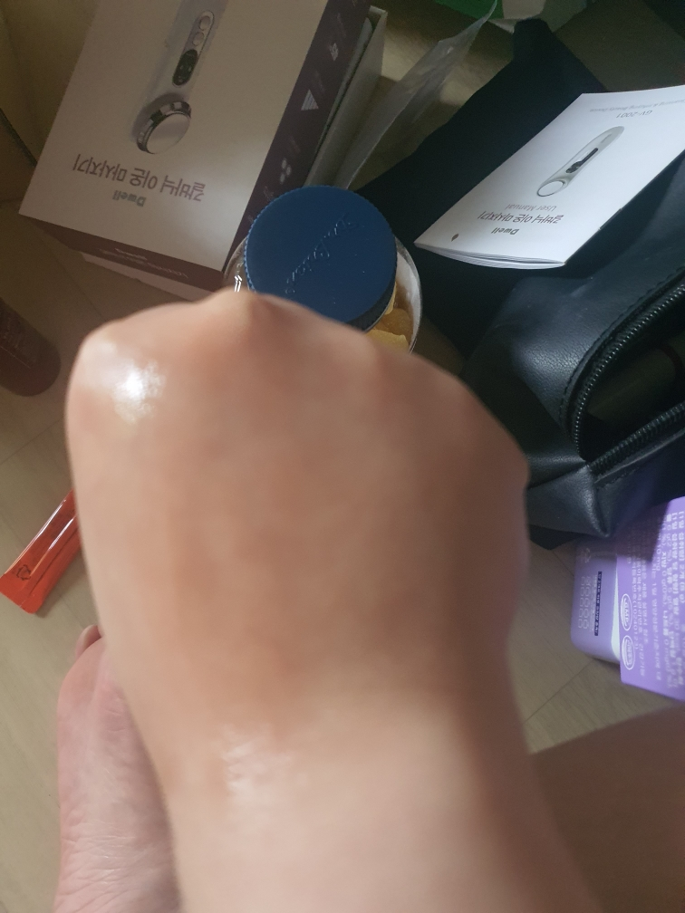 브이티코스메틱 (VTCOSMETICS) 레드 부스터 리들샷 300 review image