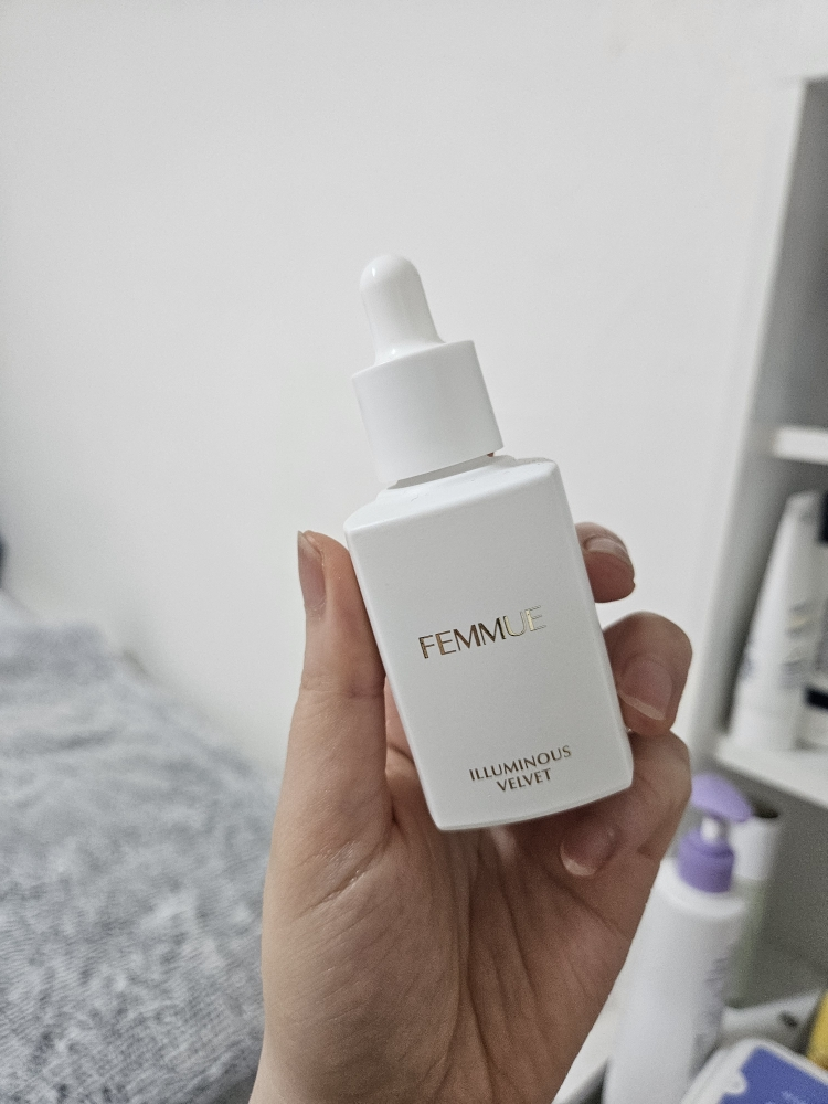 파뮤 (FEMMUE) 일루미너스 벨벳 review image