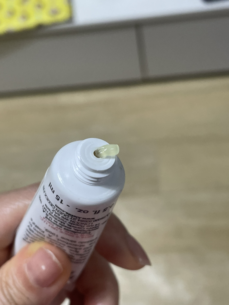 Kiehl's Lip Balm No.1 [Cranberry] review image