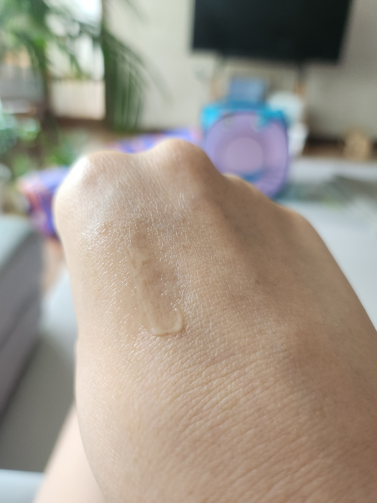 VELYVELY 西伯利亚人参修护霜 common.review image