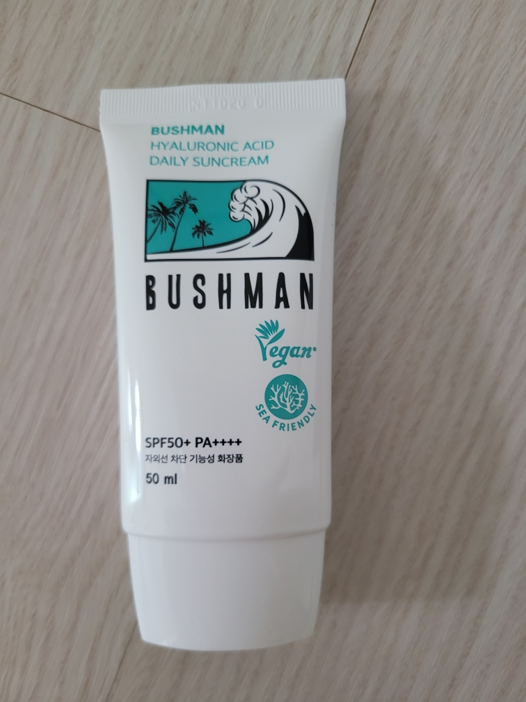 ブッシュマン ヒアルロン酸デイリーサンクリーム [SPF50+/PA++++] クチコミ画像