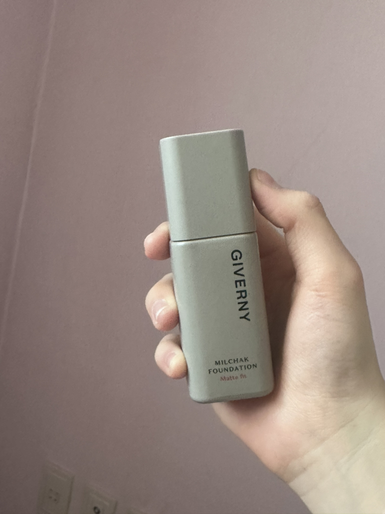 姿泊兰伊 密集贴合粉底液 [SPF38/PA++] [17C 瓷白] common.review image