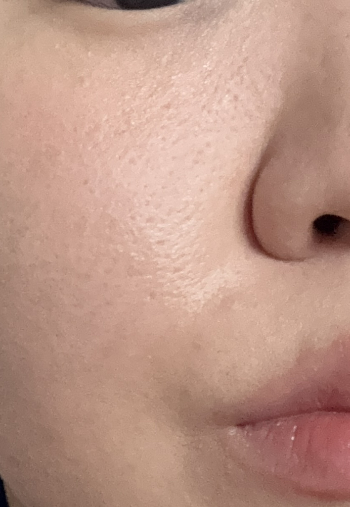 玫珂菲 HD 肤质粉底液 [1R02] common.review image
