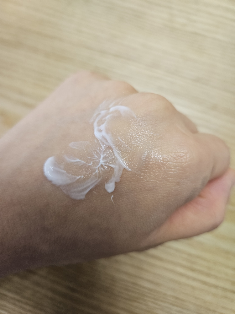 玫瑰润肤霜的真实用户使用照片