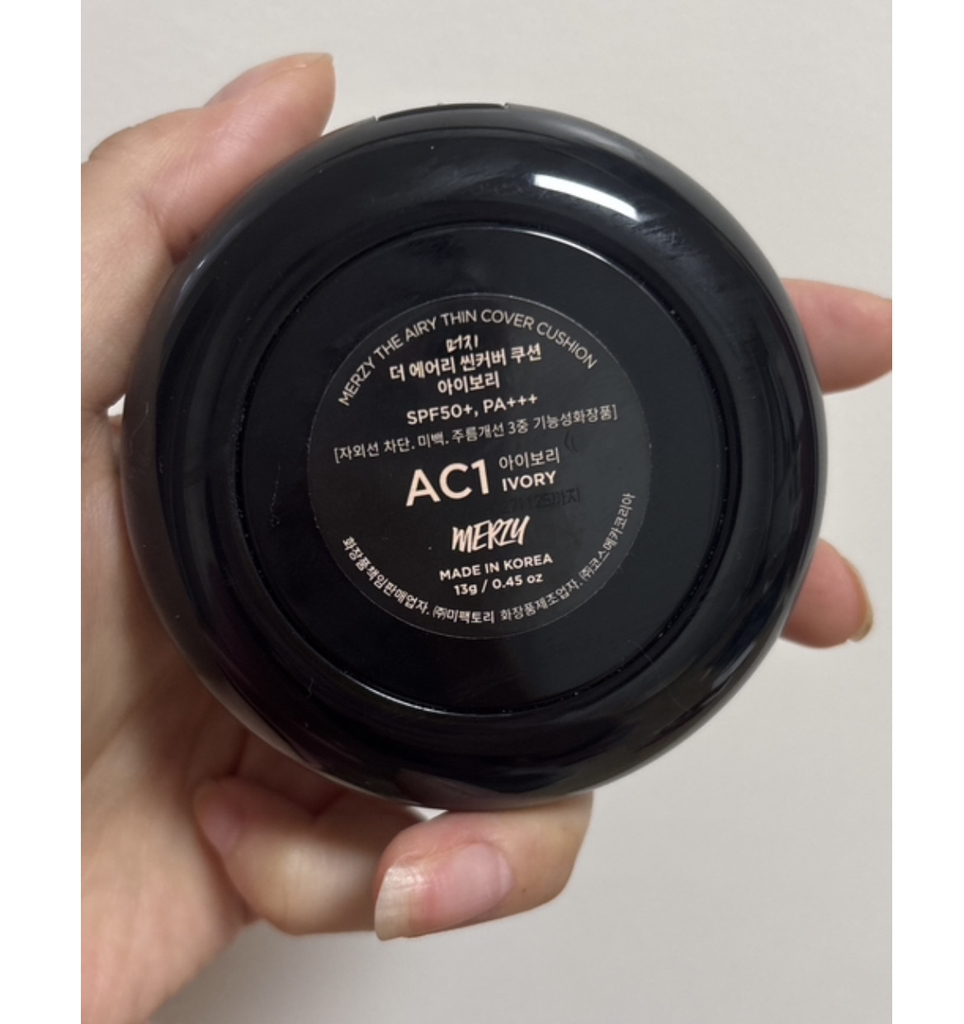 머지 (MERZY) 더 에어리 씬 커버 쿠션 [SPF50+/PA+++] [AC1 아이보리] review image