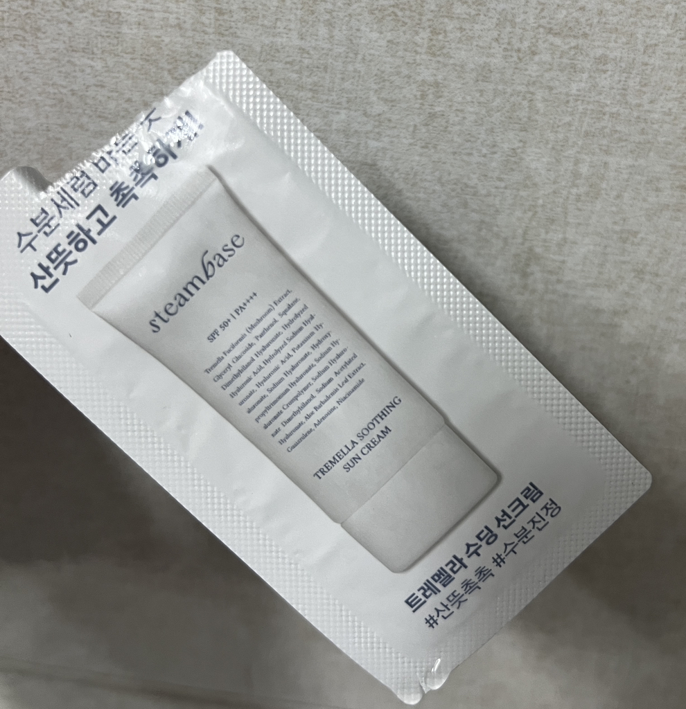 스팀베이스 (STEAMBASE) 트레멜라 수딩 선크림 [SPF50+/PA++++] review image