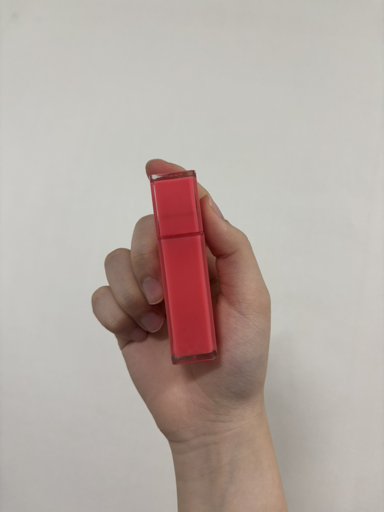 릴리바이레드 (lilybyred) 앙큼 라이어 코팅 틴트 [06 #발그레한딸기인척] review image