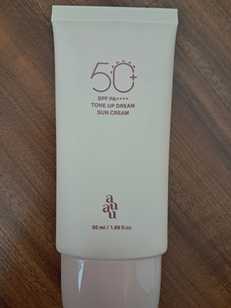 아유아유 (auau) 톤업드림 선크림 [SPF50+/PA++++] review image