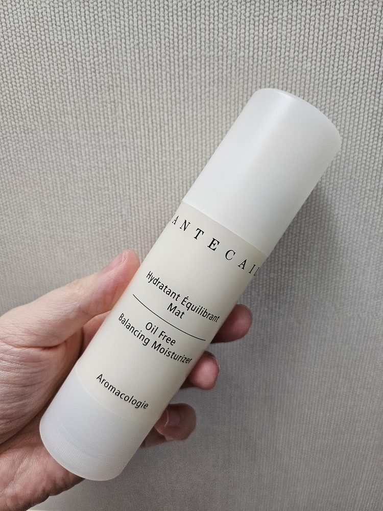 샹테카이 (CHANTECAILLE) 밸런싱 모이스처라이저 review image