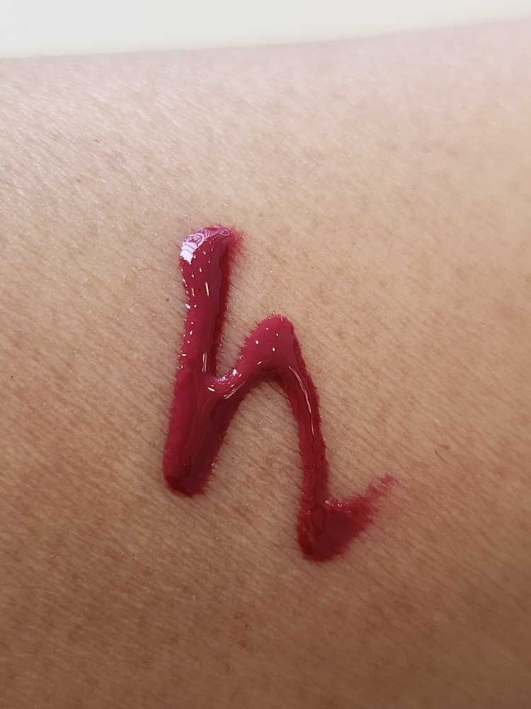 어반디케이 (URBANDECAY) 하이드로매니악 글로우 블러쉬 [언힌지] review image