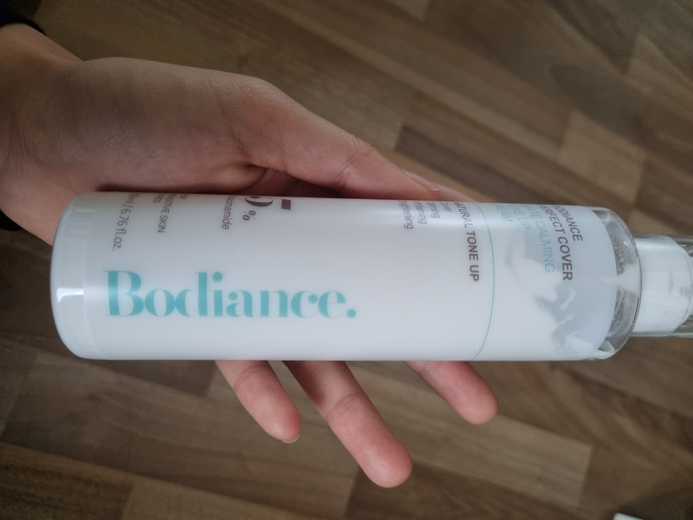 博迪恩 完美遮白遮瑕调色霜 common.review image