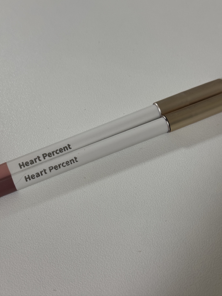 하트퍼센트 (HeartPercent) 도트 온 무드 립펜슬 슬림 [08 클라우디모브] review image
