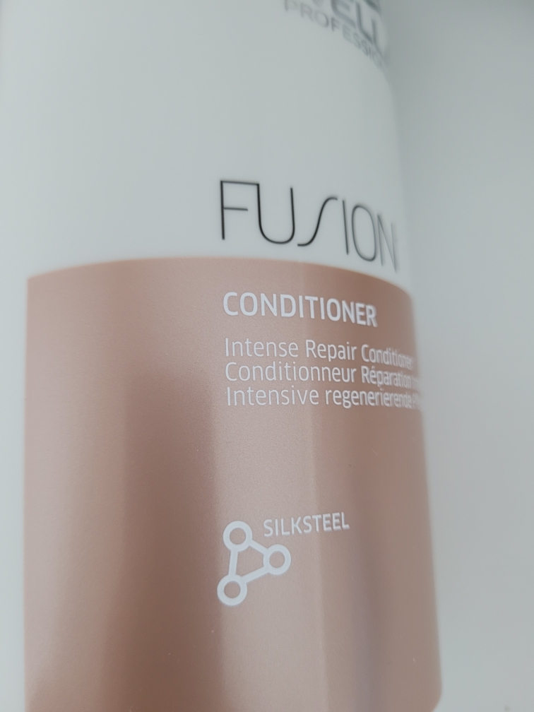웰라 (WELLA) 퓨젼 인텐스 리페어 컨디셔너 review image