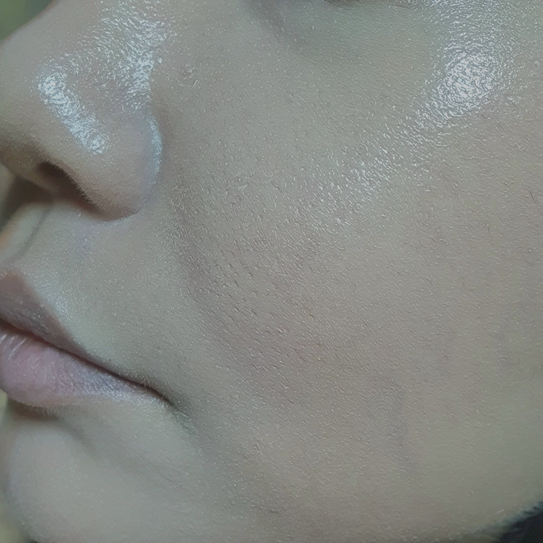 차앤박화장품 (CNPLaboratory) 뮤제너 앰플 인 듀이 쿠션 [SPF50+/PA+++] [21호 라이트베이지] review image