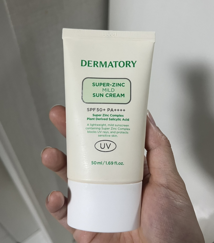 더마토리 (DERMATORY) 프로 트러블 슈퍼징크 마일드 선크림 [SPF50+/PA++++] review image