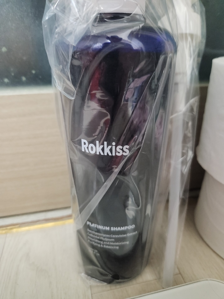 록키스 (Rokkiss) 플래티늄 약산성 샴푸 review image
