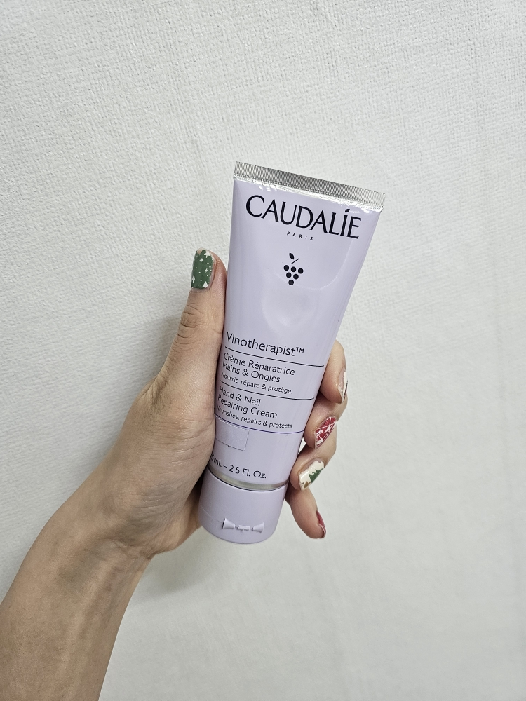 꼬달리 (CAUDALIE) 비노테라피스트 핸드 & 네일 리페어링 크림 review image