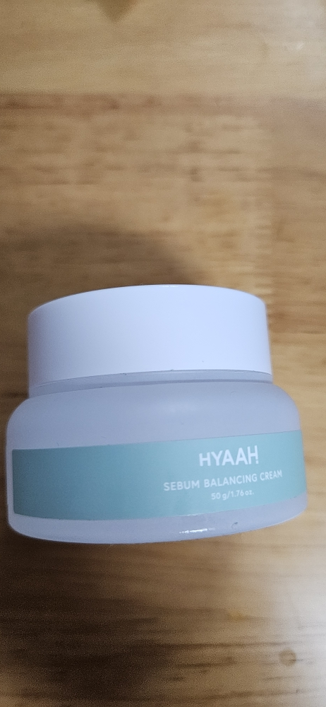 히야 (HYAAH) 세범 밸런싱 크림 review image
