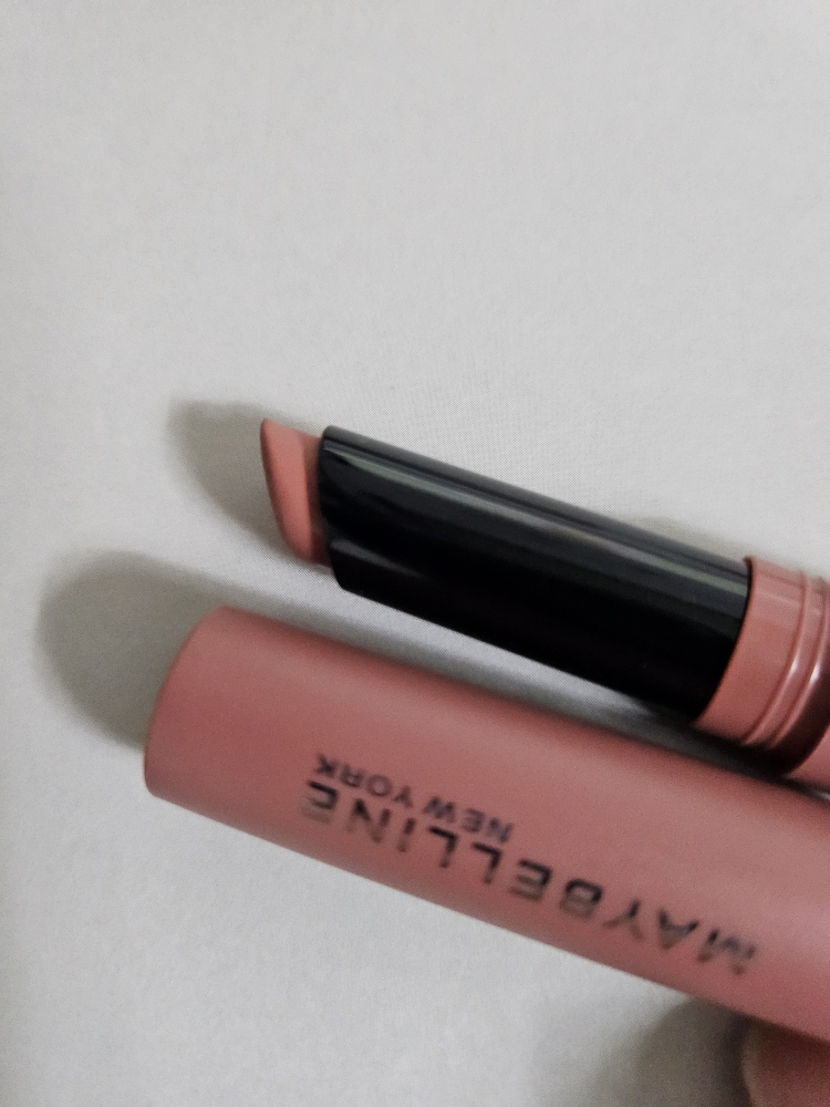 메이블린뉴욕 (MAYBELLINENEWYORK) 얼티매트 립스틱 [699 페일누드핑크] review image