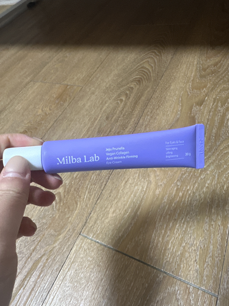밀바랩 (MilbaLab) 제주 프루넬라 비건 콜라겐 주름 탄력 아이크림 review image