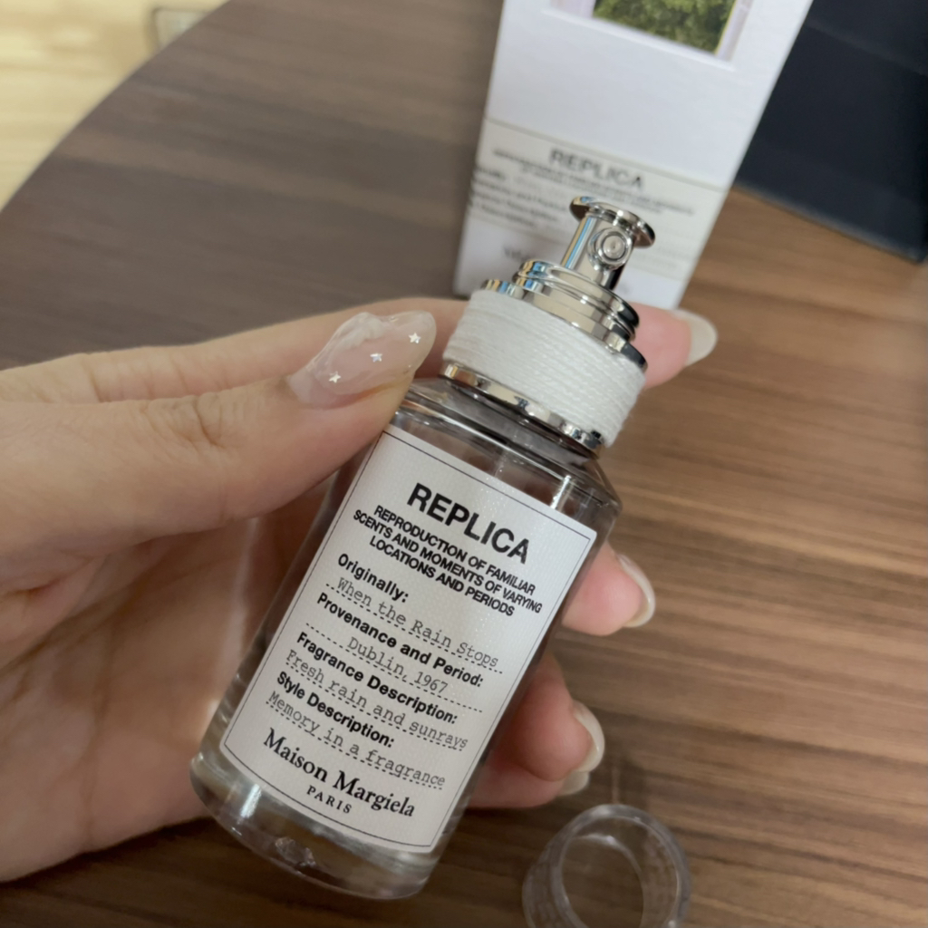 메종마르지엘라 (MaisonMargiela) 웬 더 레인 스탑스 EDT review image