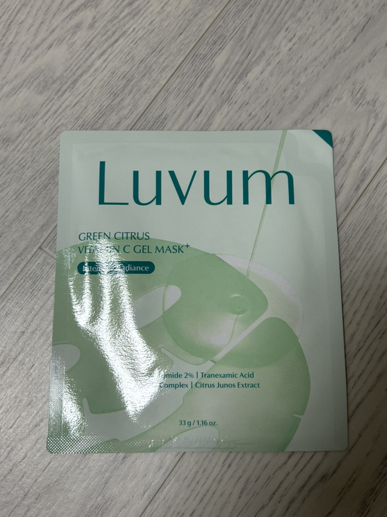러븀 (Luvum) 그린 시트러스 비타민 씨 겔 마스크 플러스 review image