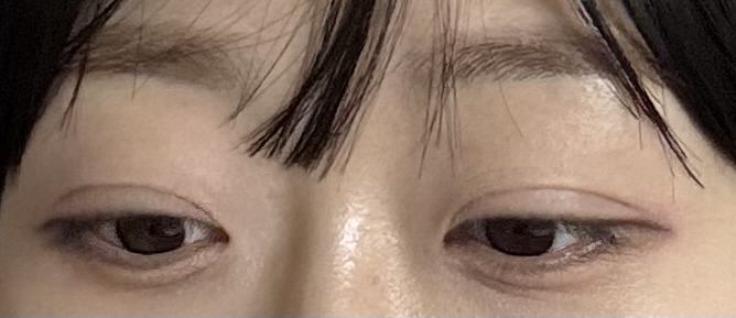 밀크터치 (MilkTouch) 톤 온 섀도우 팔레트 [01 투데이시리얼보울] review image