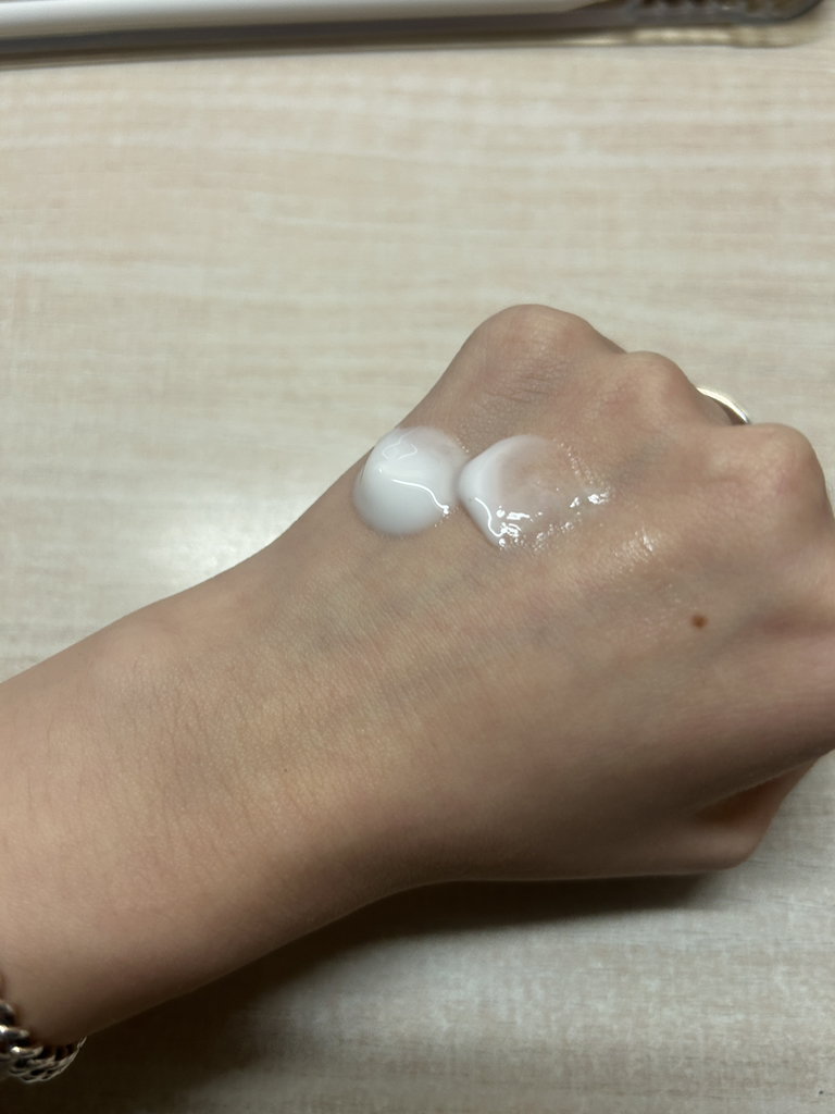 三文鱼修护芝麻丹参霜的真实用户使用照片
