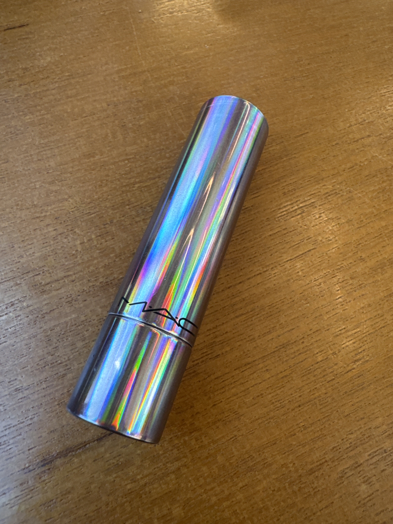 맥 (MAC) 글로우 플레이 텐더토크 립 밤 [서브] review image