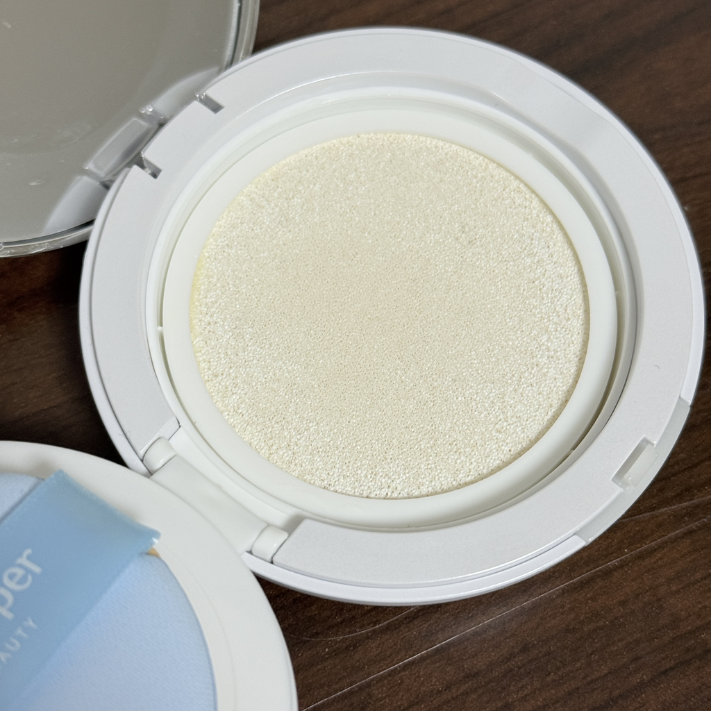 메이크업헬퍼 (MAKEUPHELPER) 비건 에센스 톤업 선쿠션 [SPF50+/PA++++] review image