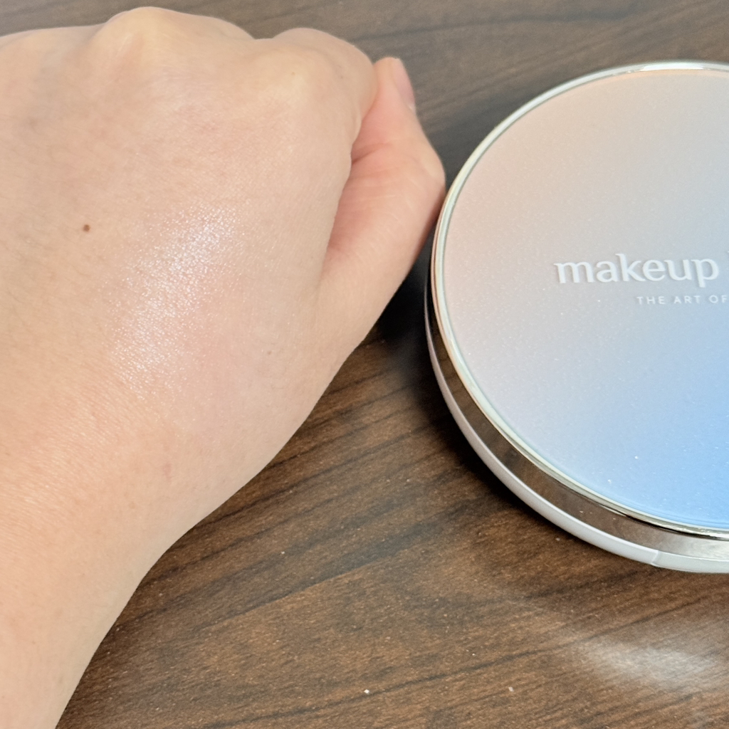 메이크업헬퍼 (MAKEUPHELPER) 비건 에센스 톤업 선쿠션 [SPF50+/PA++++] review image