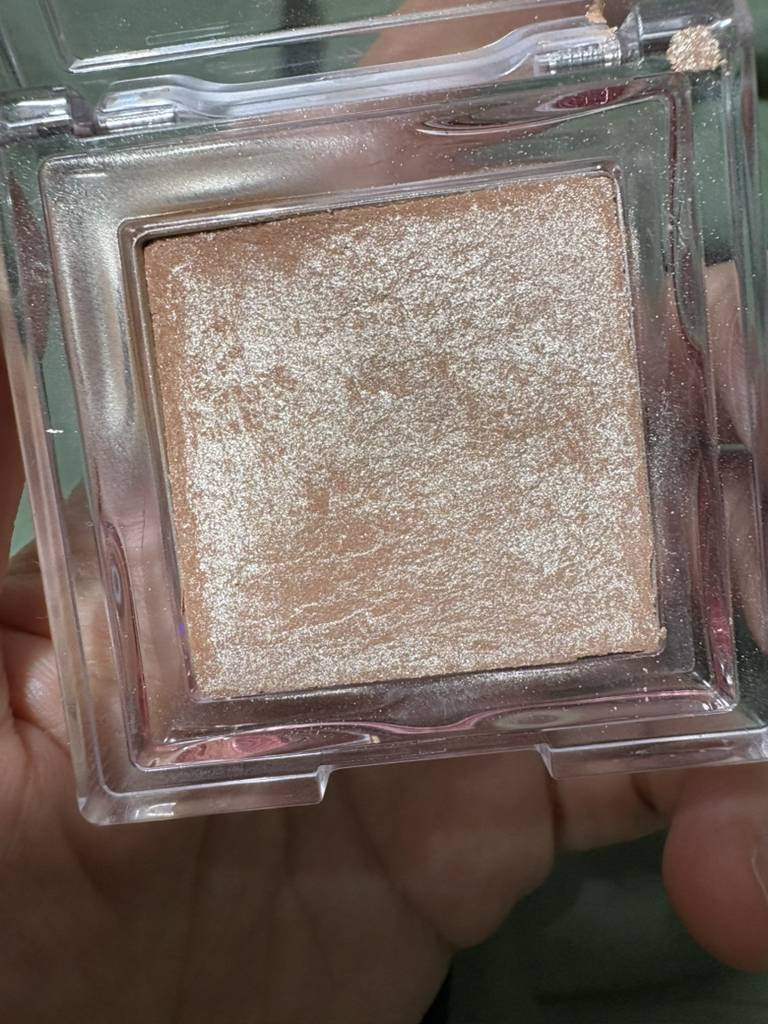 Ảnh đánh giá thực tế của người dùng về Highlighter [01 Dewy Moon]