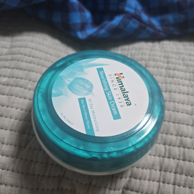 히말라야 (Himalaya) 너리싱 수분크림 review image