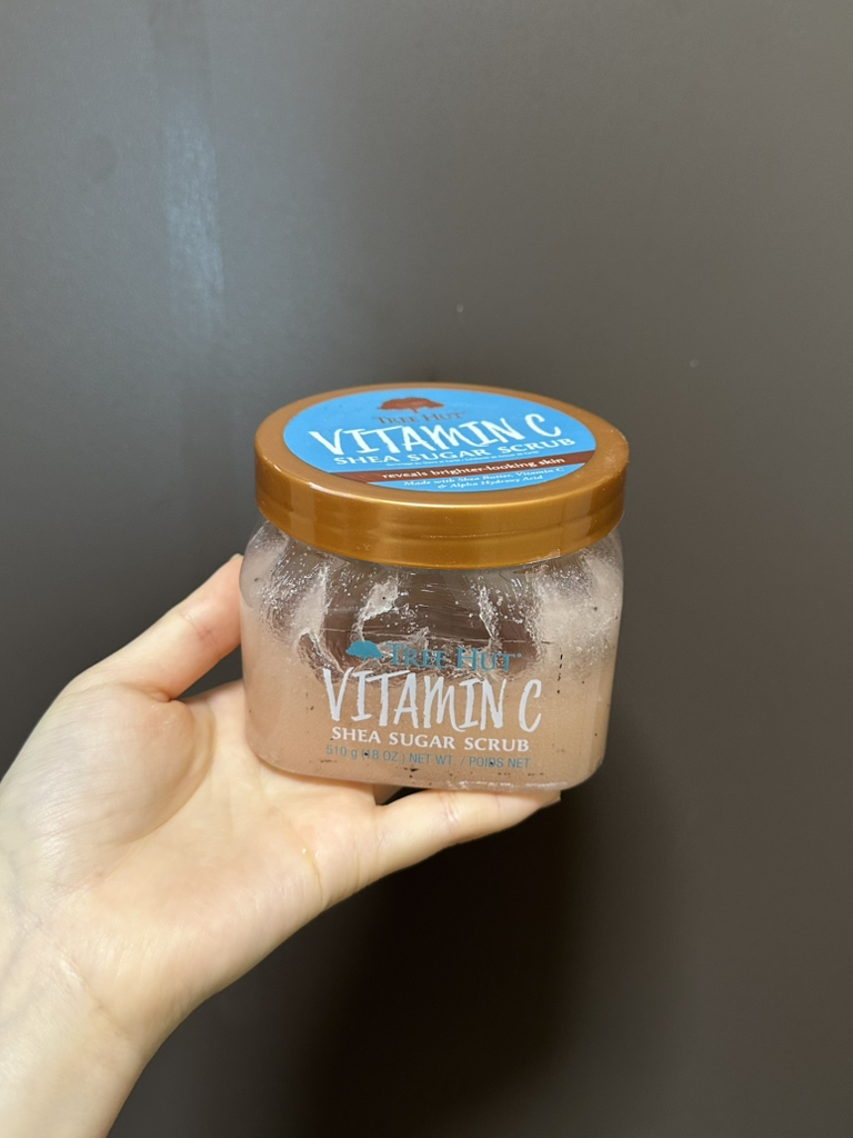 TREEHUT Body Scrub [Vitamin C] review image