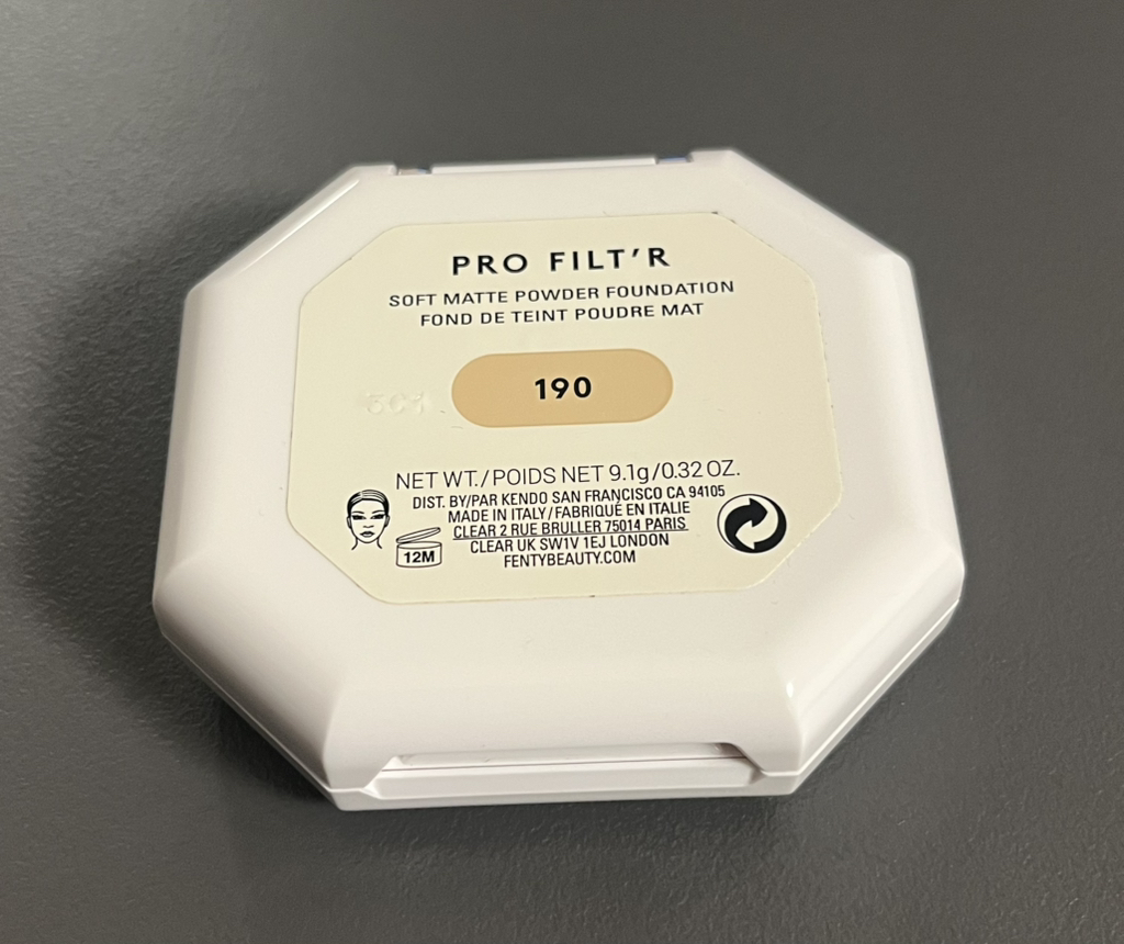 펜티뷰티 (FentyBeauty) 프로 필터 소프트 매트 파우더 파운데이션 [190] review image