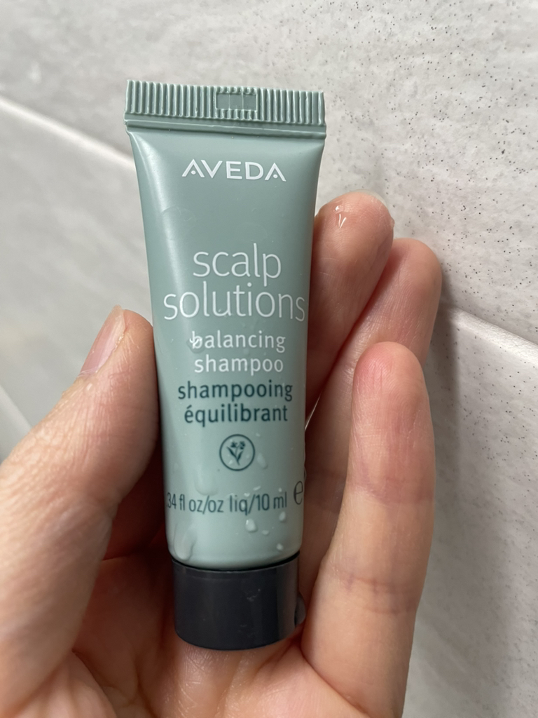 AVEDA Scalp Solution Balancing Shampoo review image