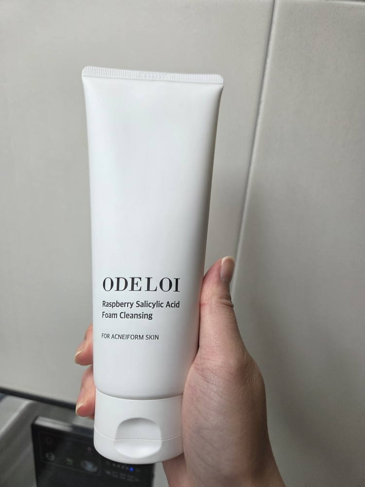 ODELOI 树莓水杨酸泡沫洁面 common.review image