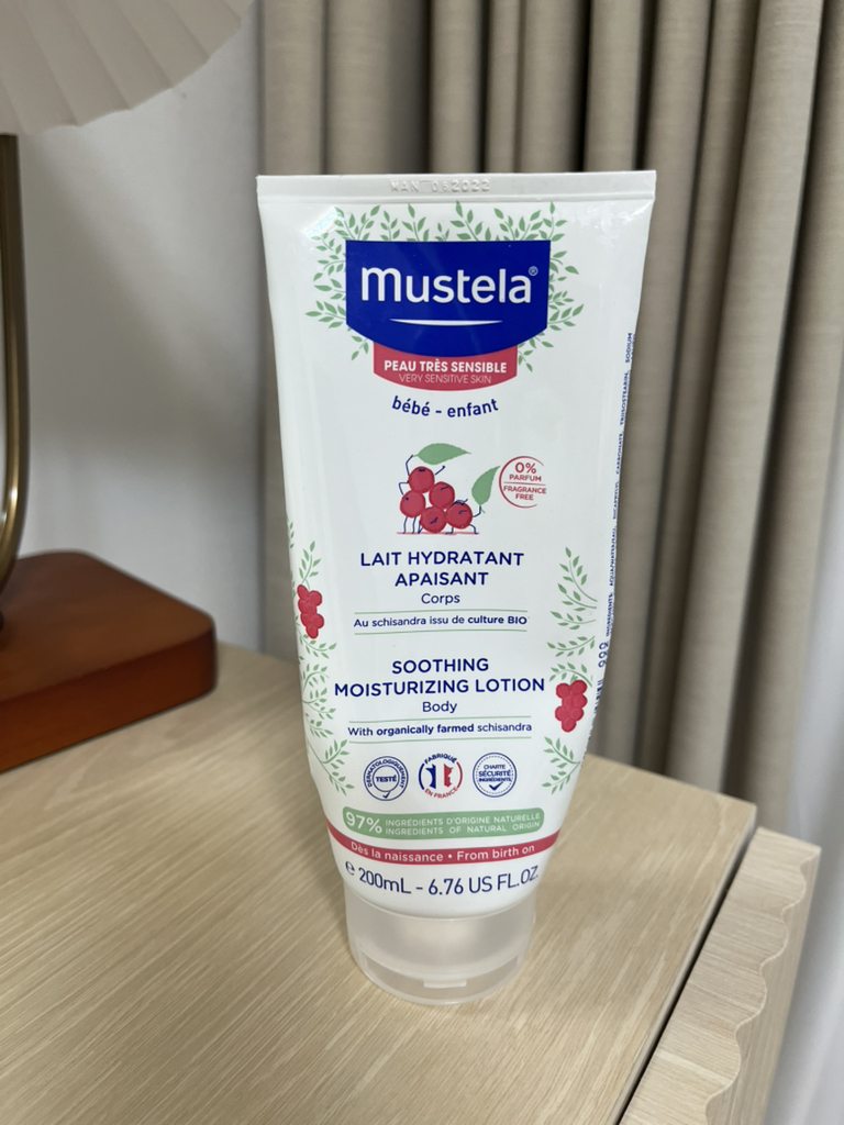 Mustela SOOTHING MOISTURIZING CREAM review image