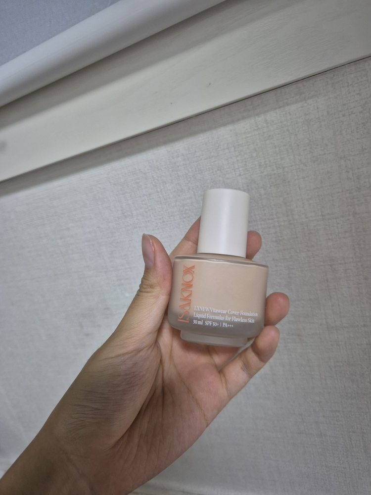 이자녹스 (ISAKNOX) LXNEW 비타웨어 커버 파운데이션 [SPF50+/PA+++] [21호] review image