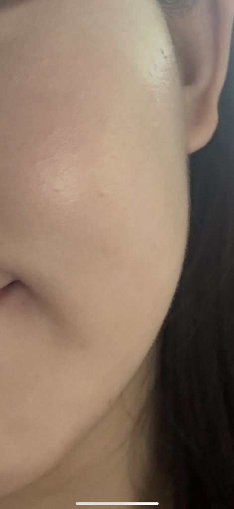 AMUSE 瓷肌完美粉底液 [SPF40/PA++][01 瓷白] common.review image