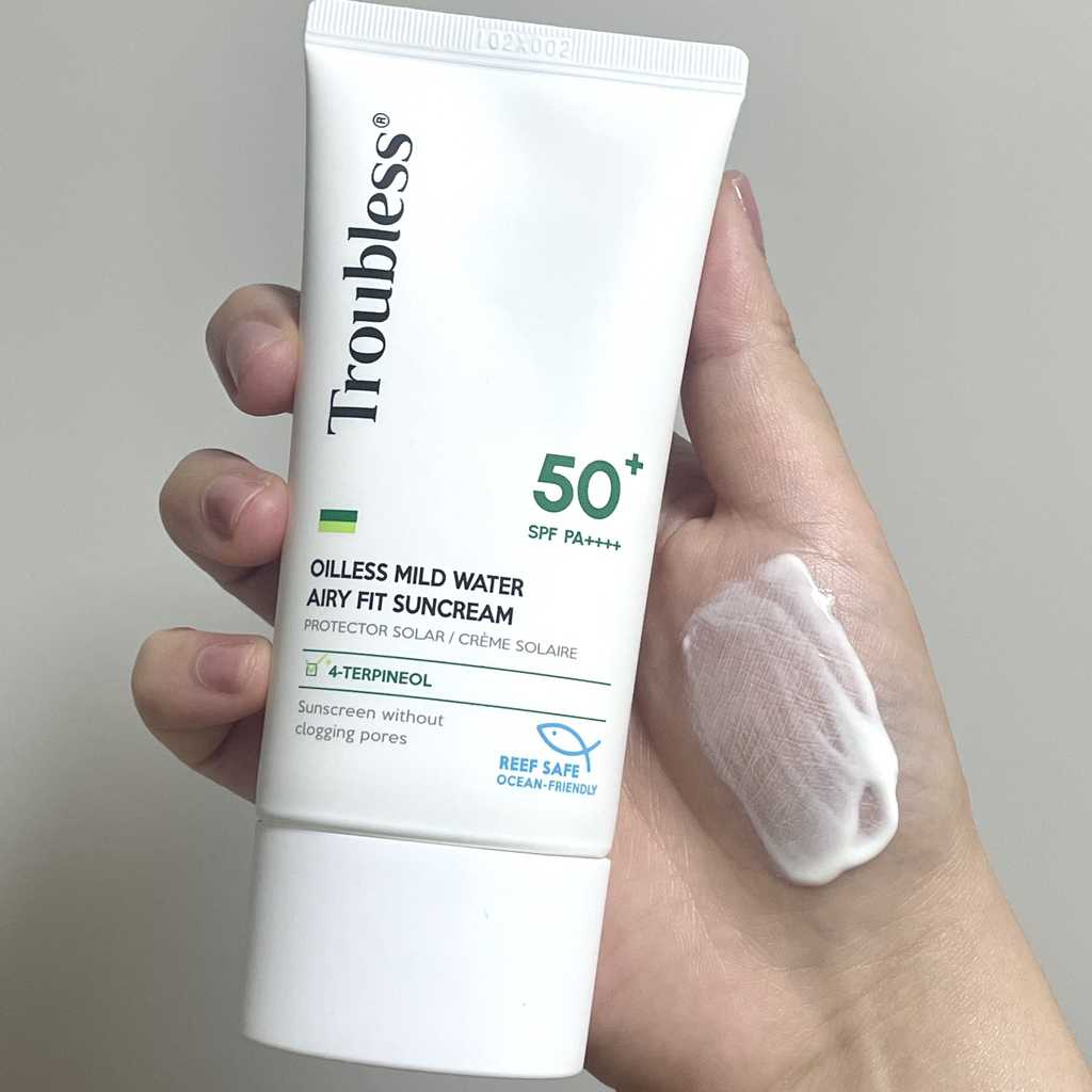 트러블레스 (Troubless) 마일드 워터 에어리 핏 선크림 [SPF50+/PA++++] review image