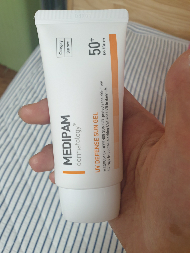 메디팜 (MEDIPAM) UV 디펜스 선 젤 [SPF50+/PA++++] review image