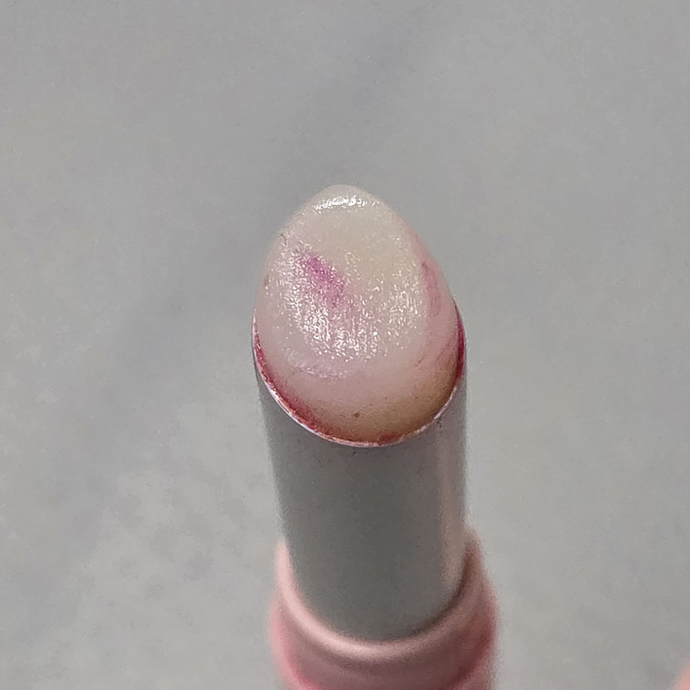 MENTHOLATUM Lip Ice Magic Color Lip Balm [Strawberry] review image