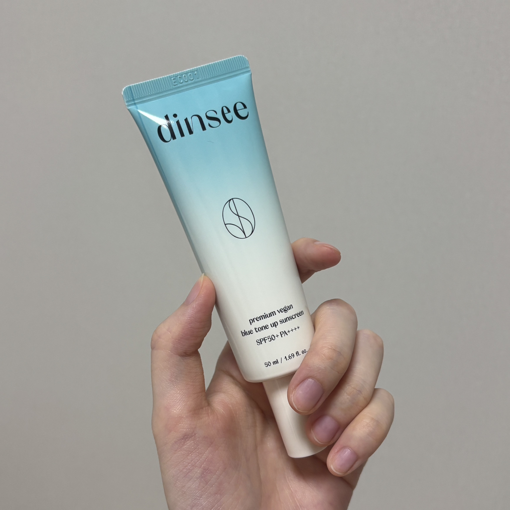 高级植物性蓝调防晒霜 [SPF50+/PA++++]的真实用户使用照片