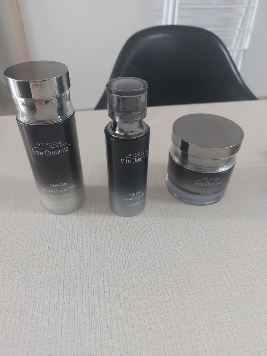 이자녹스 (ISAKNOX) 에이지 포커스 기미 포 올 크림 review image