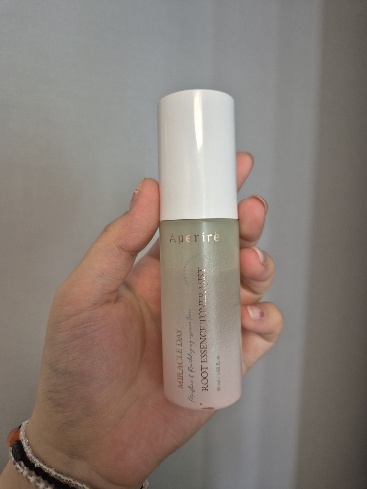 Aperire Miracle Day Root Essence Toner Mist review image