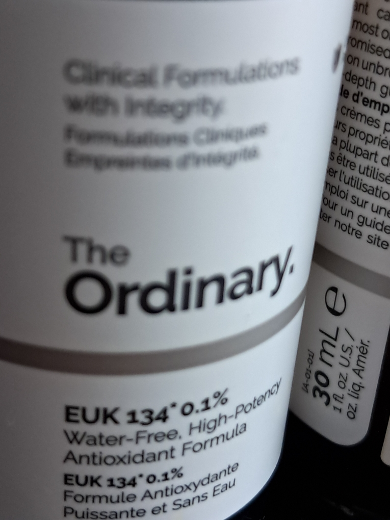 디오디너리 (TheOrdinary) EUK 134 0.1% review image