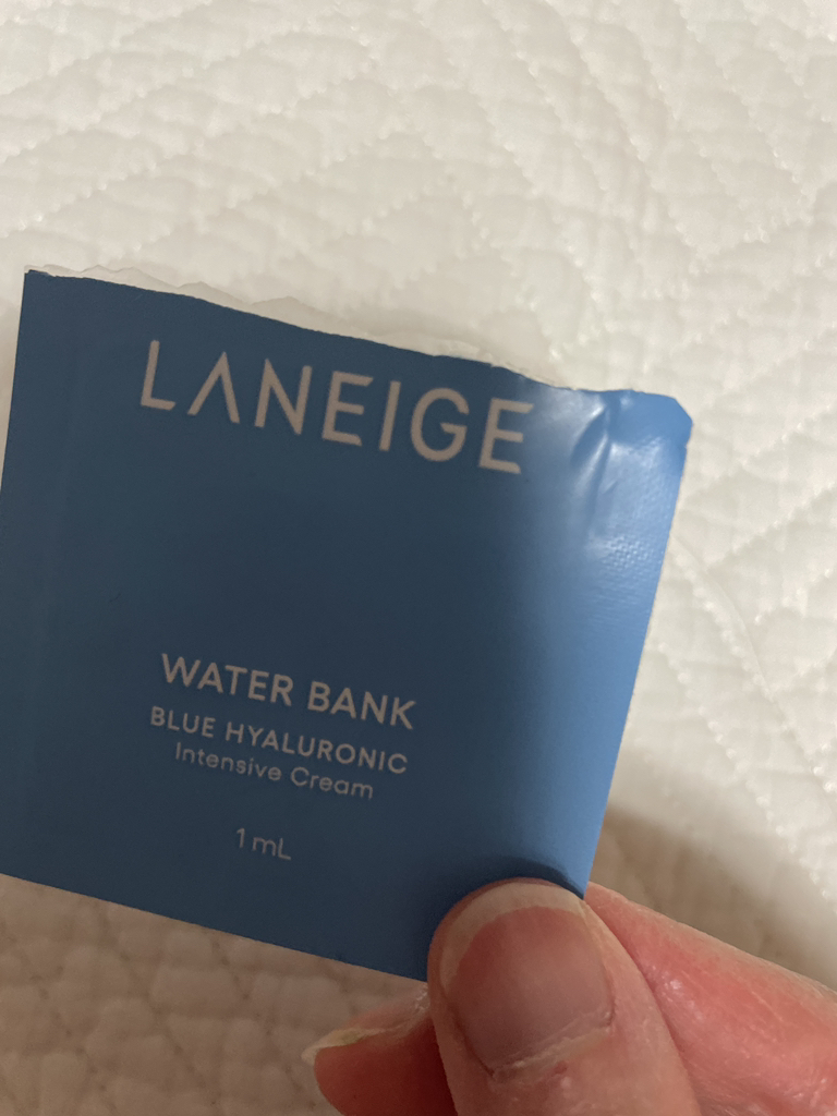 水库蓝色透明质酸集中修护霜的真实用户使用照片