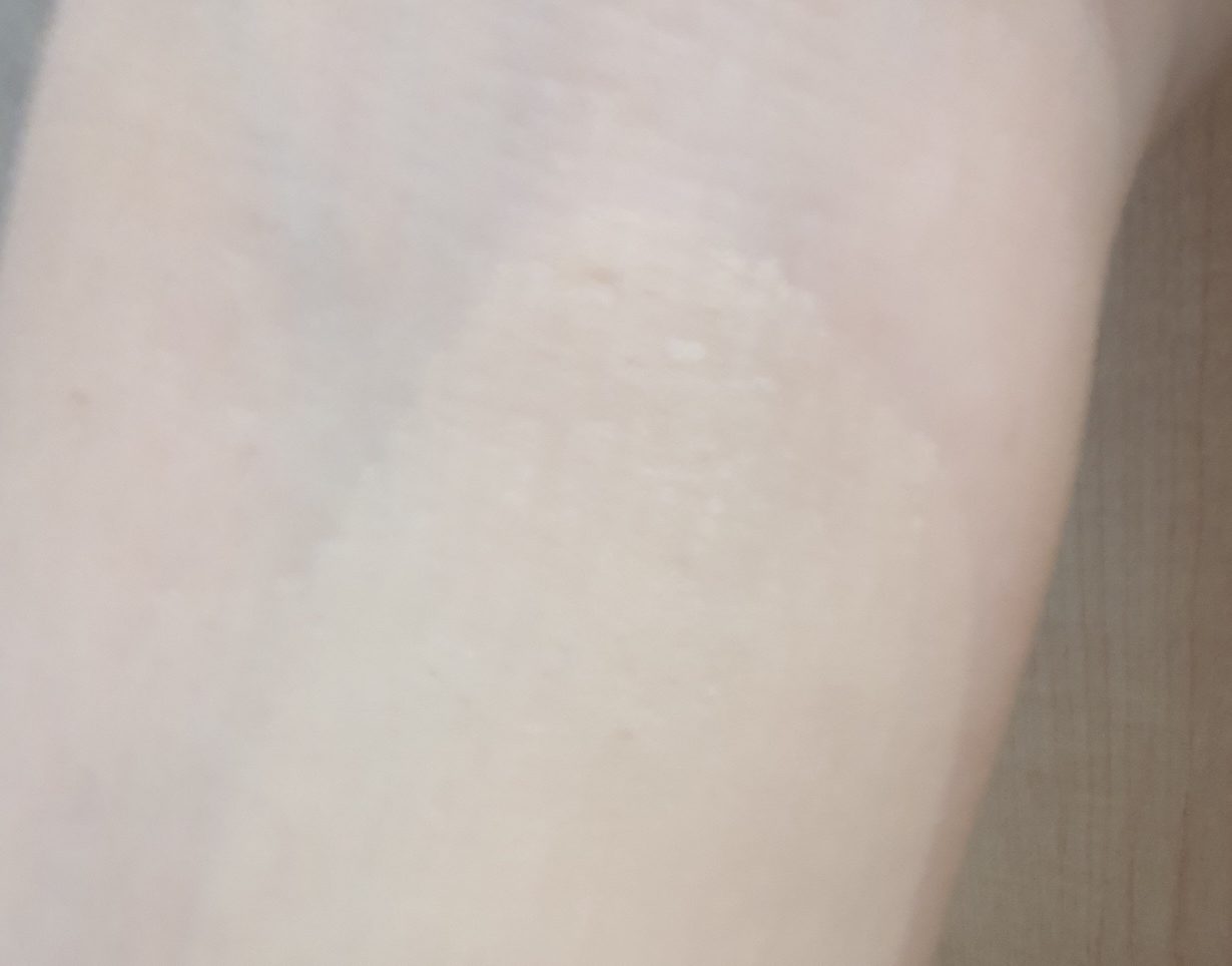 설화수 (Sulwhasoo) 퍼펙팅 쿠션 에어리 [SPF50+/PA+++] [21N1호] review image