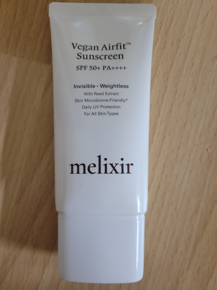 멜릭서 (Melixir) 비건 에어핏™ 선스크린 [SPF50+/PA++++] [#23호] review image